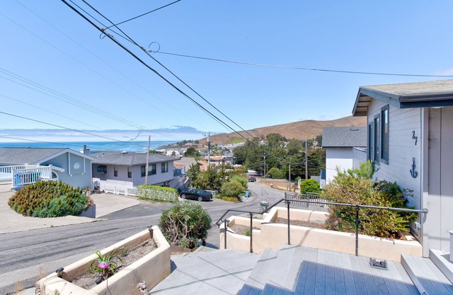 Cayucos Strand und Stadtblick!