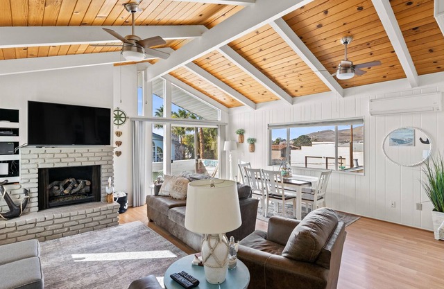 Cayucos Cottage by the Sea: Monthly Rental