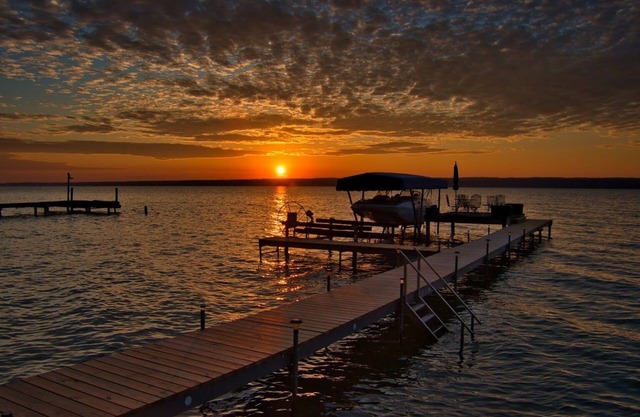 Cayuga Lake Cottage "Der Sonnenaufgang auf den Bermudas"