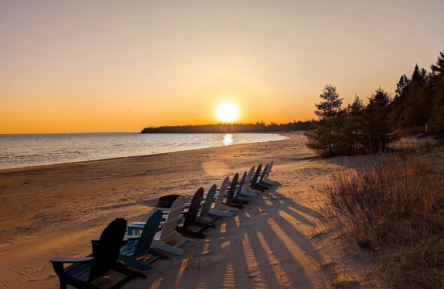 Cedar Lodge on Lake Michigan