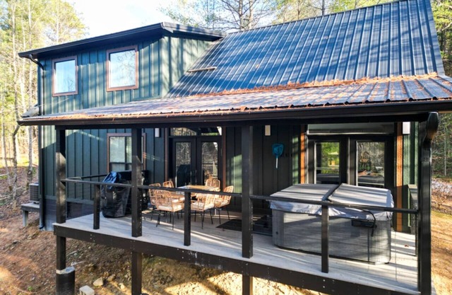 Cedar Ridge Red River Gorge HotTub WiFi