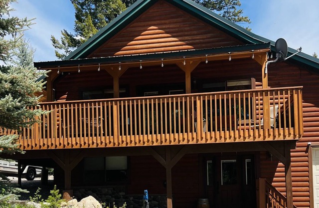 Cedar Woods Cabin On Beautiful Star Valley Ranch