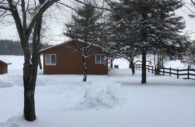 Cedar Year Round Cottage Vermietung