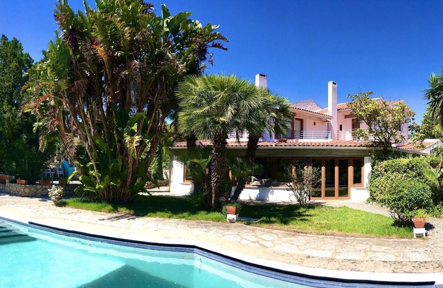 Cedars Guest House - Strand und Lissabon
