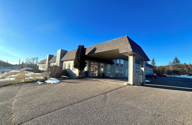 Cedarville Hotel