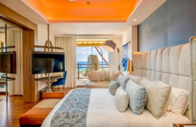 The Celebrity Two Bedroom Penthouse GL2- Los Cabos