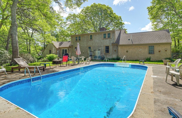 Centerville Escape w/ Pool ~ 3 Mi to Beach!