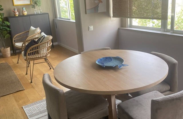 Central 3 bedroom apartment with garage in Lisbon