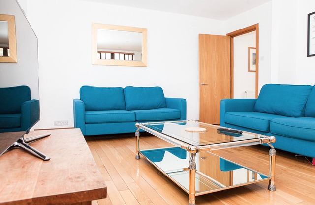 Spectacular 4 Bed Flat Close to London Eye