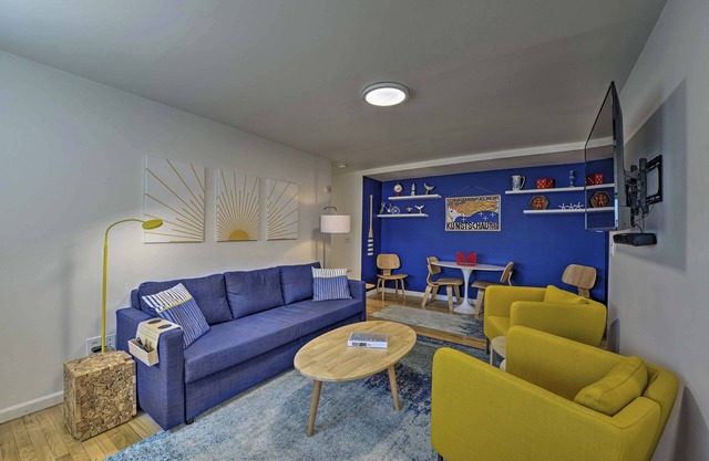 Central & Contemporary NJ Condo: Steps to Shore!