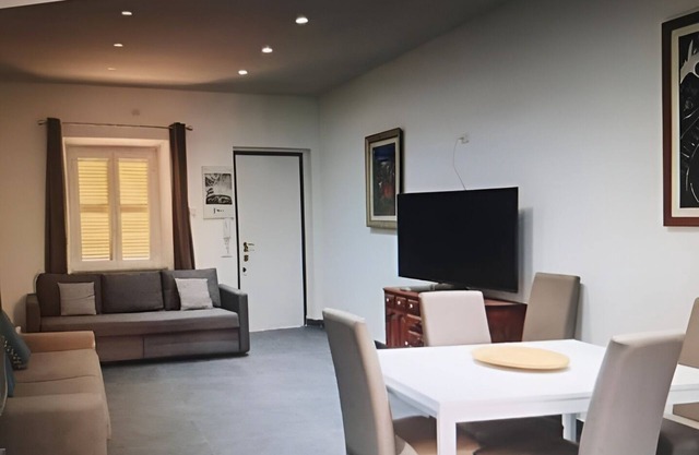 Central cosy apartment in Rome