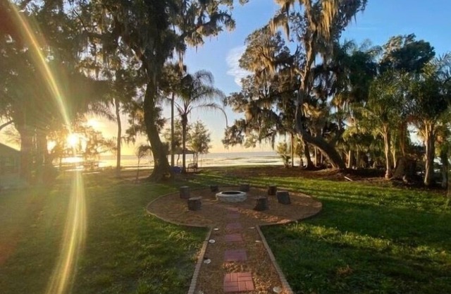 Central Florida lake house in Sunshine State