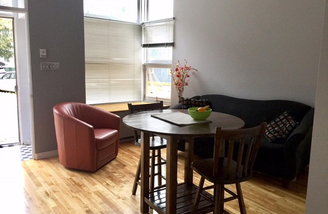 Zentrale Wohnung mit einem Schlafzimmer in Downtown Halifax, NS