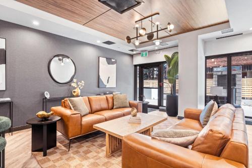 Central River Luxe Gym