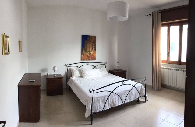 Zentrale geräumige Wohnung mit Dachterrasse in Salento, Apulien