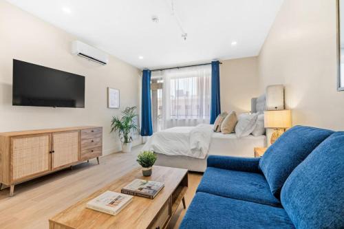 Central Suite with Balcony