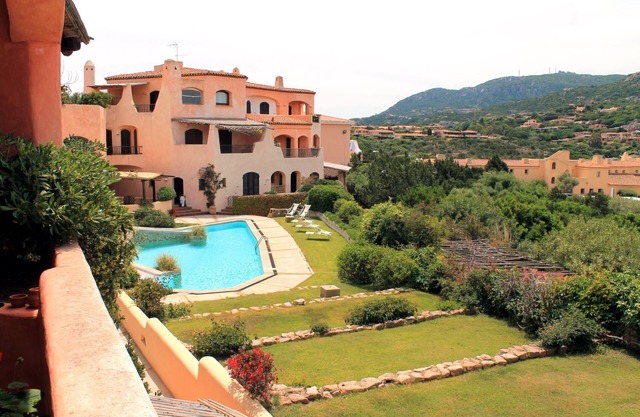 Haus im Herzen von Porto Cervo mit Pool auf dem Alten Hafen