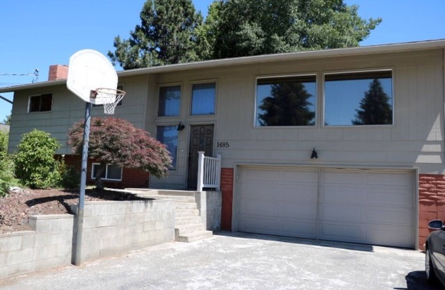 Zentral gelegene East Wenatchee Home
