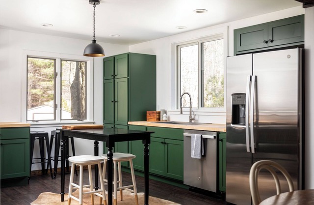 Centrally located cozy cottage tucked into the woods, a perfect family retreat