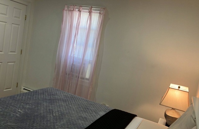 Centrally Located Cozy New England Getaway!