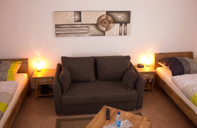 Zentral gelegene moderne Ferienwohnung mit Terrasse