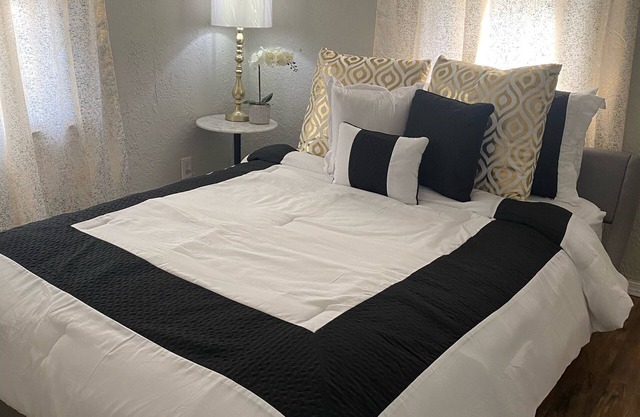 Centrally located, the property offers convenient access to Fort Sill Army Base.