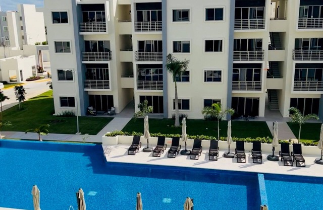 Centric Condo in gated community!