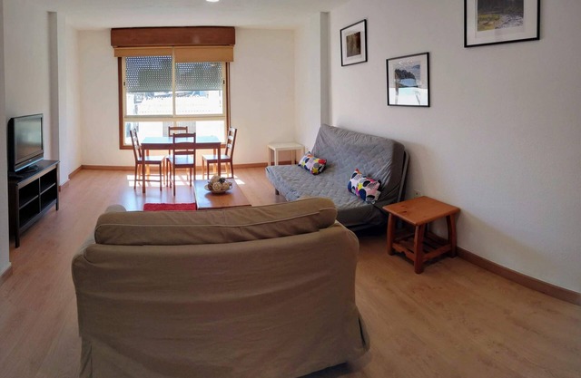 Zentrale Wohnung mit drei Schlafzimmern in Santa Cruz 5B