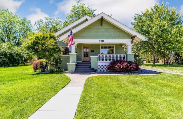 Century House in Walla Walla Wine Country!
