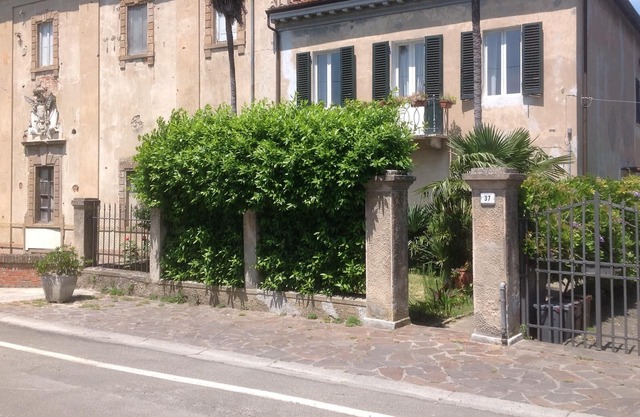 CENTURY VILLA zwischen Pisa, Florenz, Lucca und dem Meer