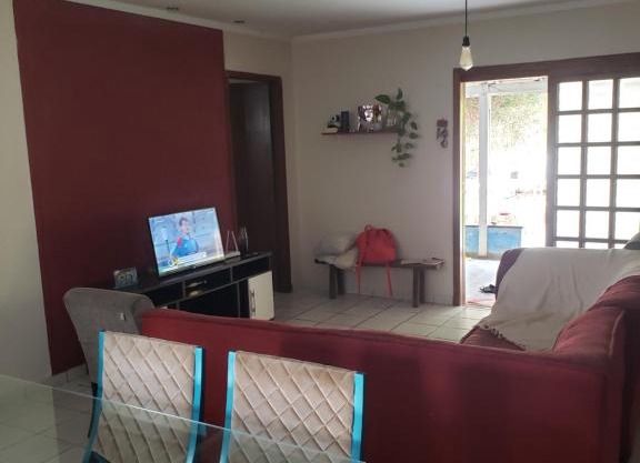 Chácara com piscina