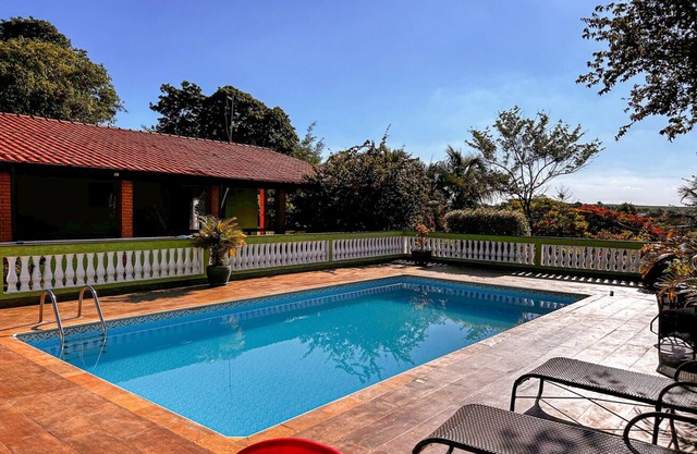 Chácara Iracema com lazer completo e Wi-Fi