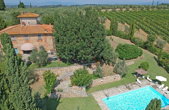 Charmante Villa mit Pool in Chianti-Weinbergen mit Klimaanlage, near Florence