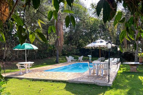 Chacara com piscina, WiFi e lazer completo - SP