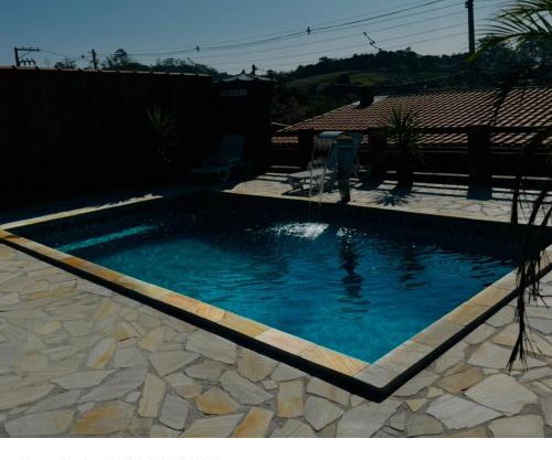 Chacara com Piscina em Suzano completa