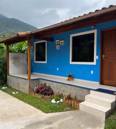 Chalé azul em Lumiar,Nova friburgo,5 km do centro de Lumiar