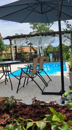 Chalé do João e do Chico Garfield