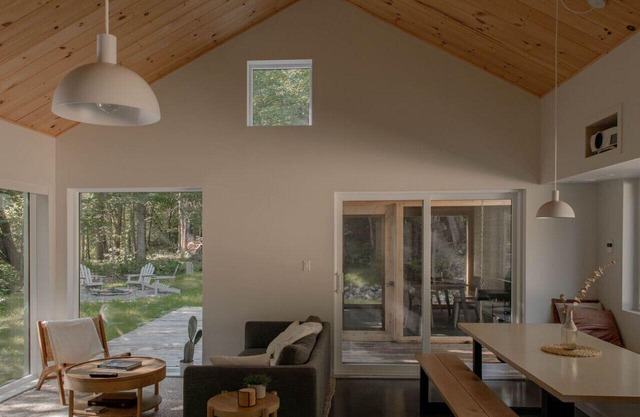 Chalet Harmony | River Access | 4 Guests | Hot Tub