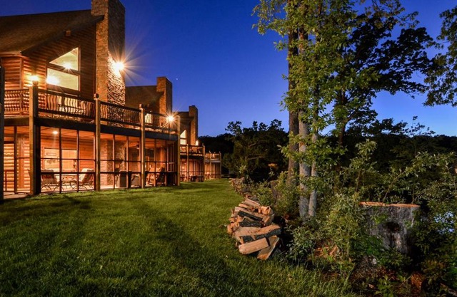 Chalet #1 The Deer Lake Lodge