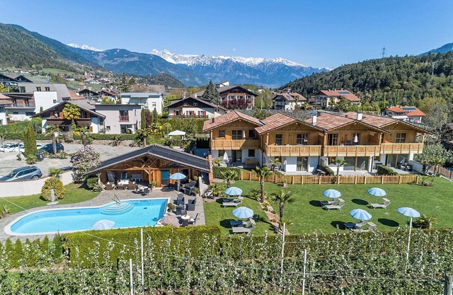 Chalet '4 55m²' mit Bergblick, Gemeinschaftspool und WLAN