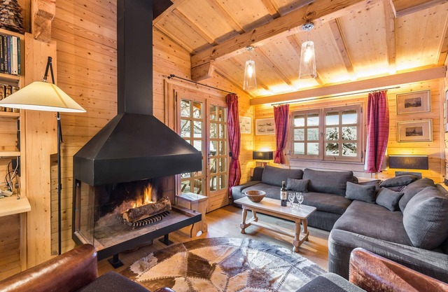 Alpiner Chalet in Megève mit 4 Schlafzimmern, Terrasse, WLAN und idealer Lage nahe Skipisten