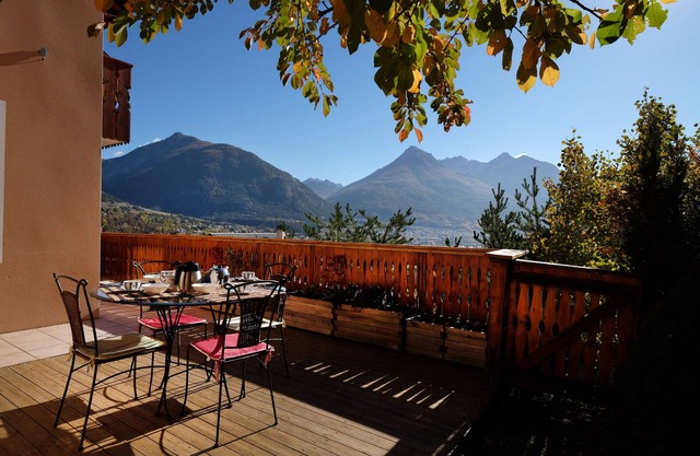 CHALET 4 * TRIPLEX SUD DOUILLET SCHORNSTEIN BALKONE GARTENBLICK GEWÄCHSHAUS CHE RUHE