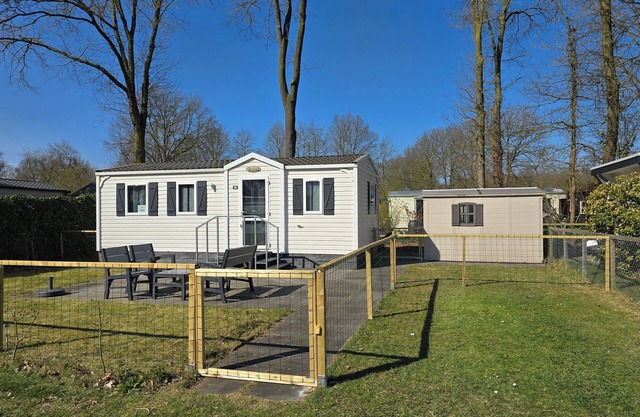 Chalet 5* Campingplatz de Pallegarste Marienberg Holland bis zu 6 Personen