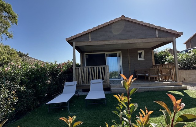 Chalet 5 minutes' walk from the beach