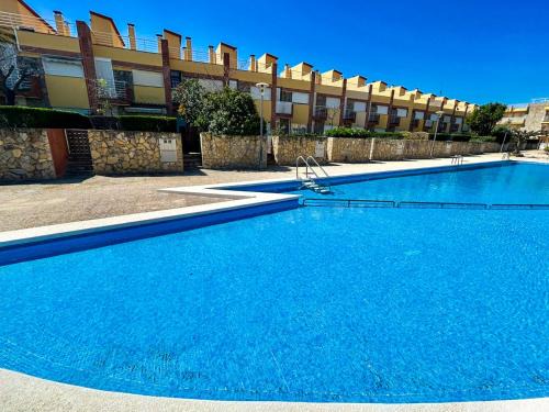 Chalet adosado a escasos metros de la playa - Villa Arena