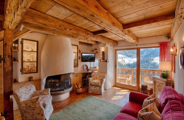 Chalet Aiarei Ihr Rückzugsort in den Dolomiten, wo Komfort auf Natur trifft