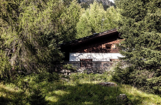 Chalet 'Am Reschensee' mit Seeblick, privater Terrasse und eigenem Garten