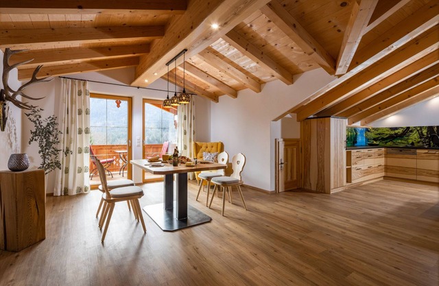 Chalet Appartement Himmelszelt für 2 Pers., 80 m², SZ, DU/WC,Bk