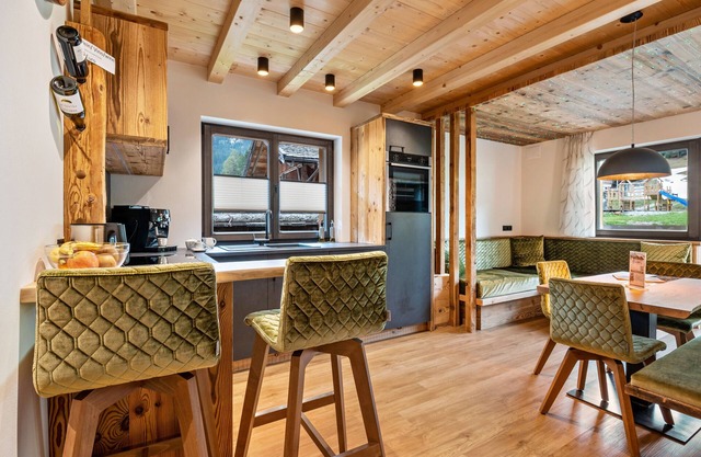 Chalet "Blosegghof Waldblick" mit Bergblick, privater Terrasse und WLAN