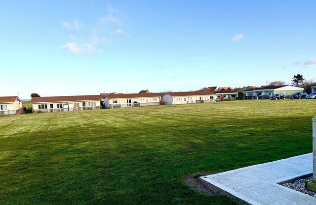 Chalet by the sea in Bacton- 97